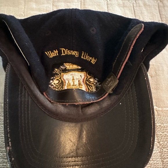 Disney Black and Gold Cap with Mickey Mouse and Emblem leather Bill - Picture 3 of 5